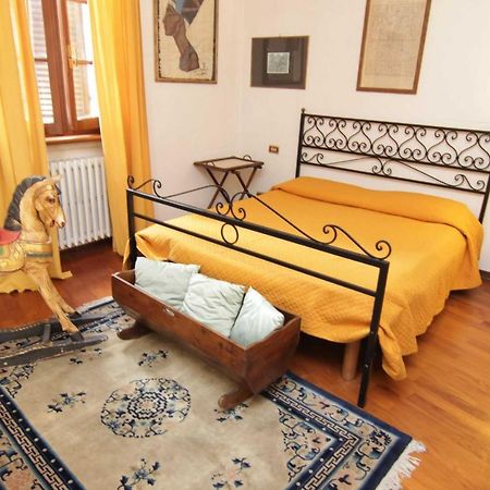 مارينا دي كارّارا L'Arrocco Bed And Breakfast المظهر الخارجي الصورة