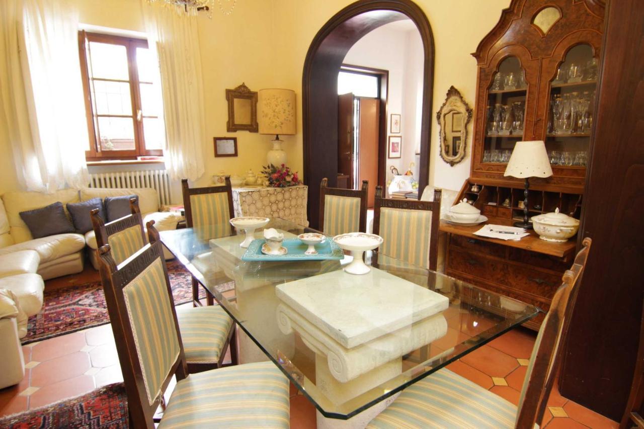 مارينا دي كارّارا L'Arrocco Bed And Breakfast المظهر الخارجي الصورة