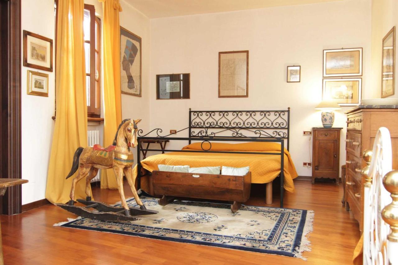 مارينا دي كارّارا L'Arrocco Bed And Breakfast المظهر الخارجي الصورة