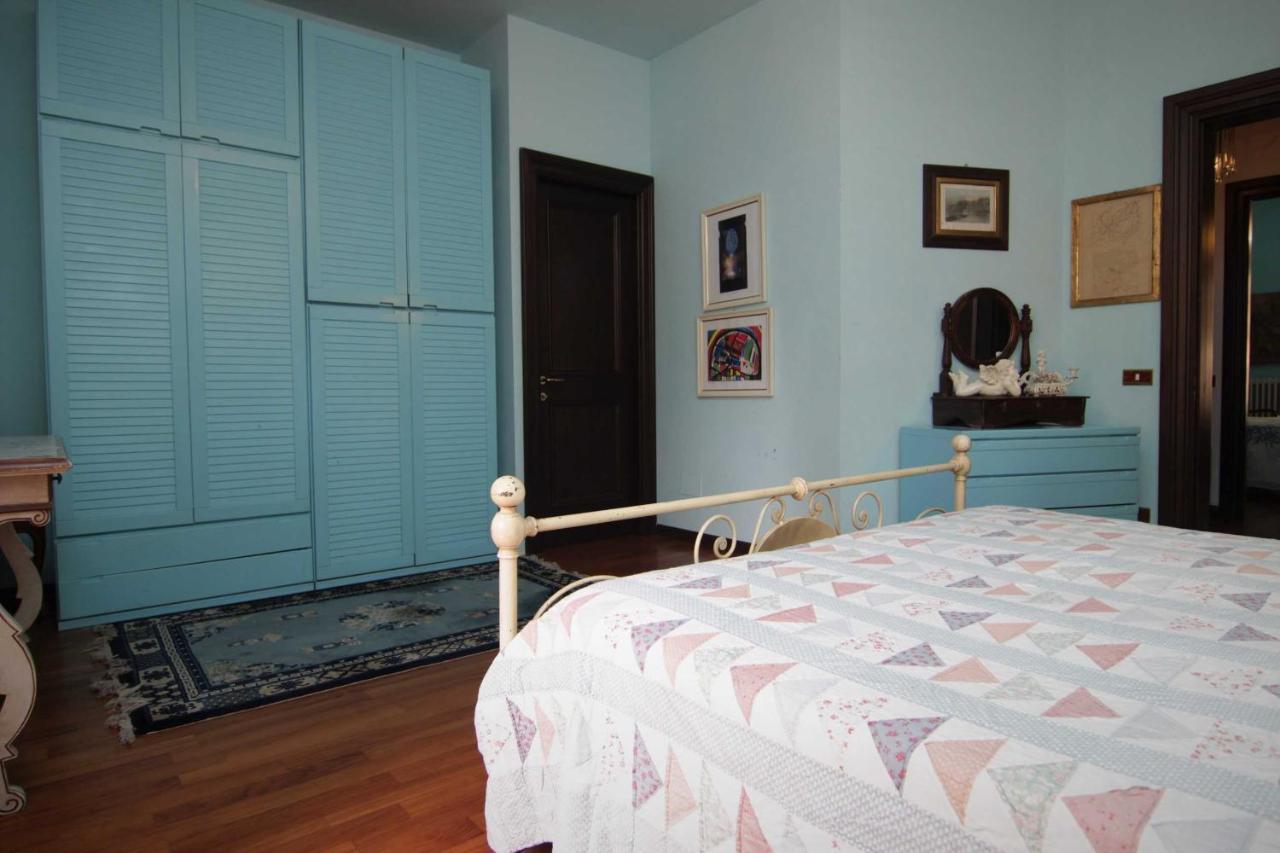 مارينا دي كارّارا L'Arrocco Bed And Breakfast المظهر الخارجي الصورة